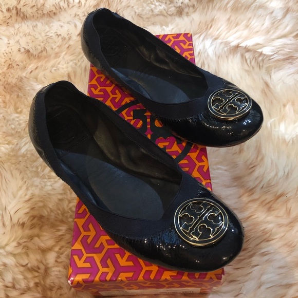 Tory Burch Navy Patent Leather Caroline flat 🥿 - Picture 3 of 6
